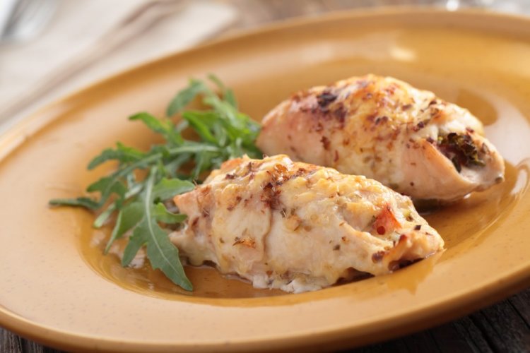 Chicken Rolls with Dried Apricots for New Year's