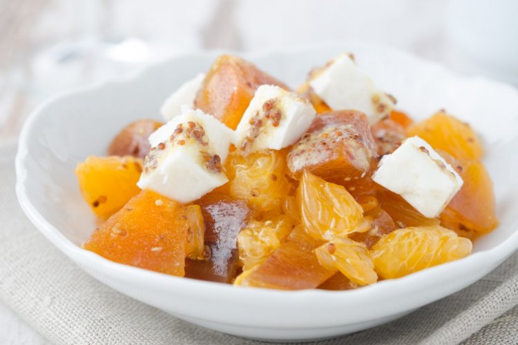 Ensalada de mandarinas y queso