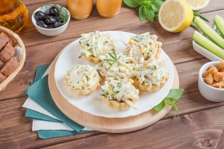New Year's Tartlets with Squid and Cucumbers