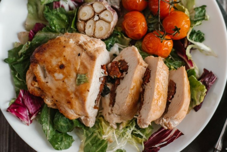 Turkey Roll with Sun-Dried Tomatoes
