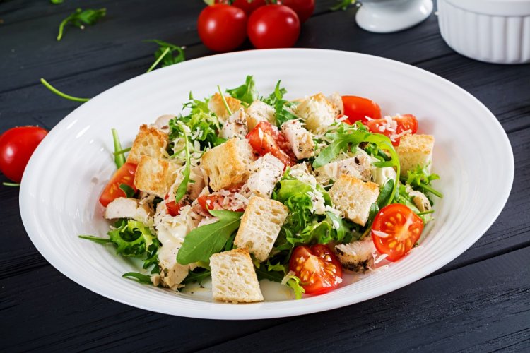 Ensalada César para niños en Año Nuevo