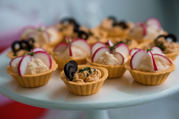 Krill Meat and Cream Cheese Tartlets