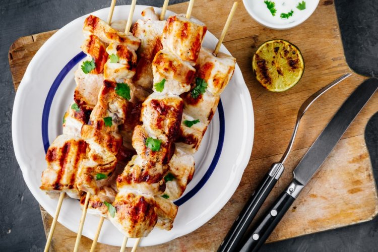 Chicken Skewers in Yogurt Marinade in an Air Fryer
