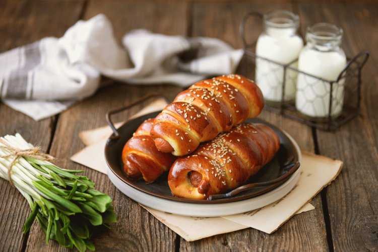 Air Fryer Pigs in Yeast Dough