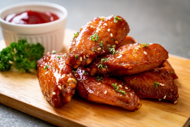 Alitas de pollo en salsa de miel y mostaza en freidora de aire