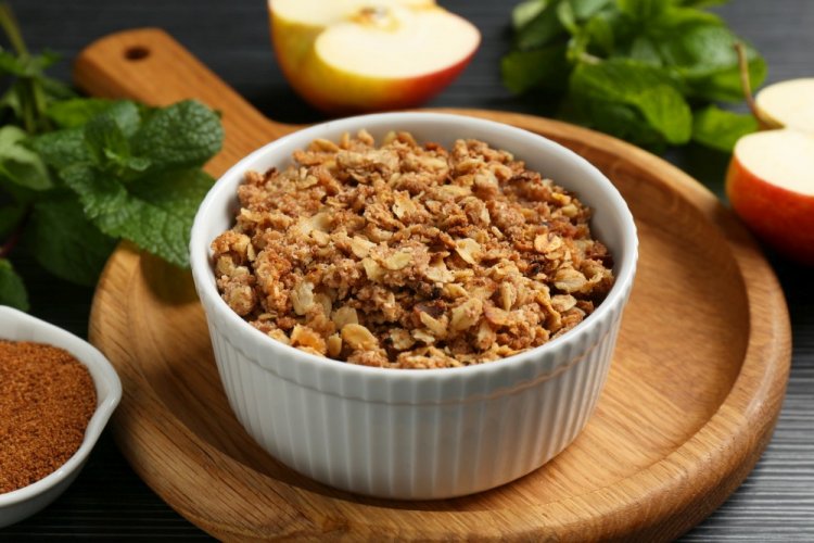 Baked Oatmeal with Apple in Air Fryer