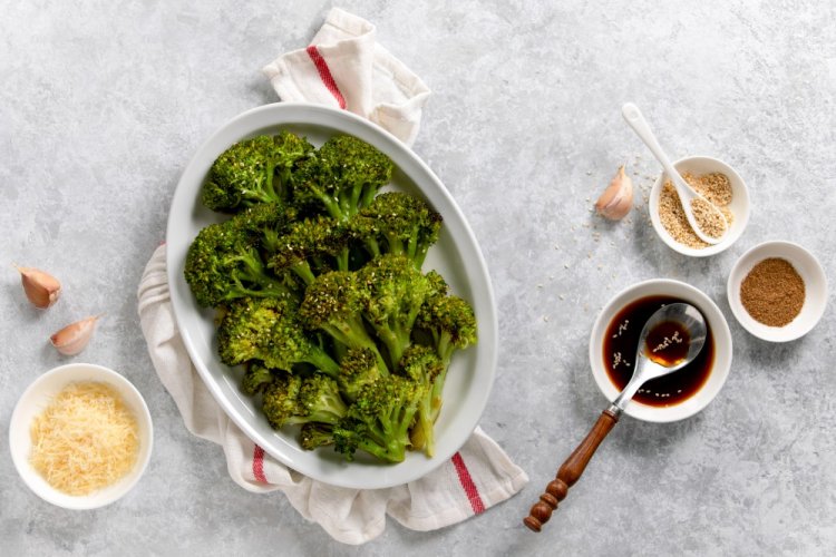 Air Fryer Broccoli with Soy Sauce