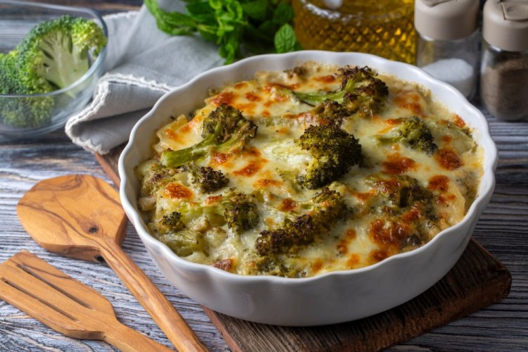 Air Fryer Broccoli with Cheese