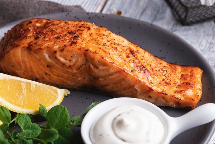 Salmon Steak with Honey in an Air Fryer