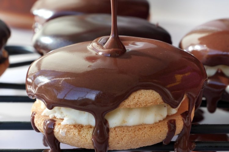 Chocolate Icing from Chocolate