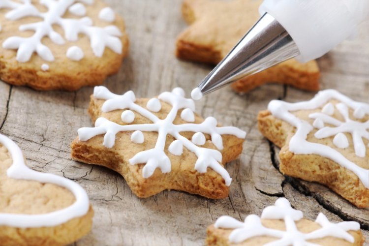 Icing for Gingerbread Cookies with Vinegar
