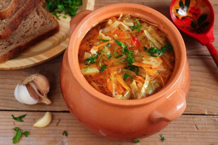 Lenten Shchi (Cabbage Soup) in a Multicooker