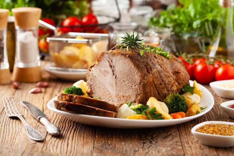 Roasted Pork (Buzhenina) in a Multicooker