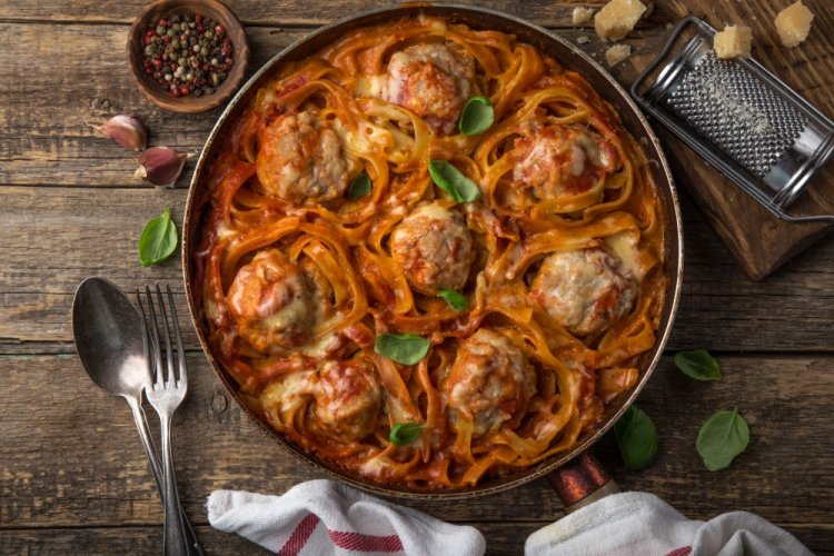 Pasta Nests with Chicken Minced Meat in an Air Fryer