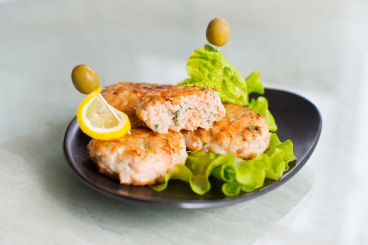 Chum Salmon Cutlets with Celery and Herbs