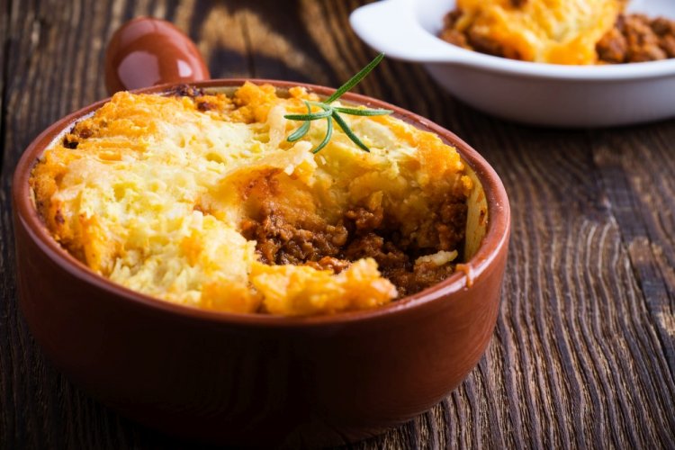 Potato Casserole with Minced Meat in an Air Fryer