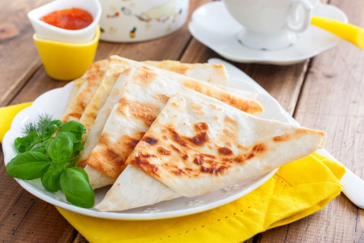 Lavash con queso en freidora de aire