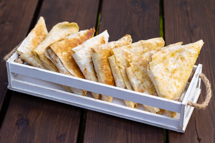 Lavash con requesón y plátano en freidora de aire