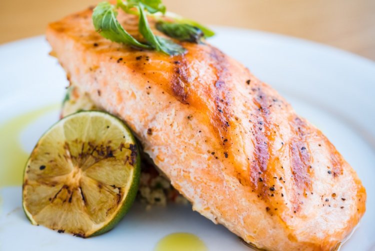 Pink Salmon Steaks in Mustard Marinade in an Air Fryer