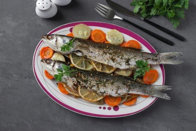 Mullet with Rosemary and Garlic in an Air Fryer