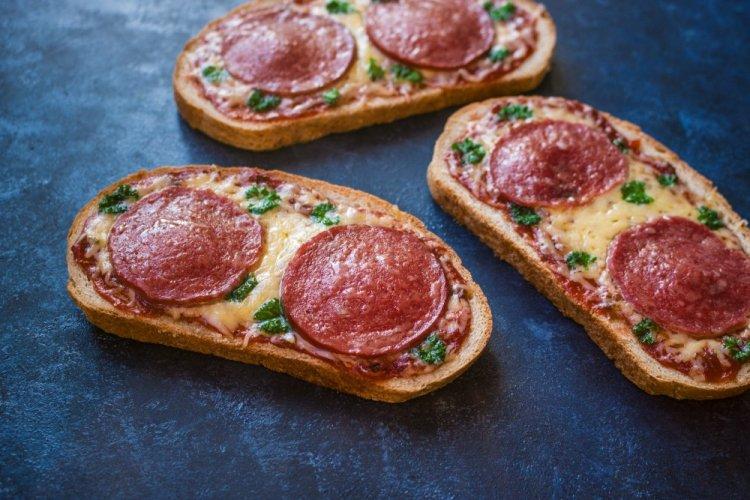 Hot Air Fryer Sandwiches with Sausage and Cheese