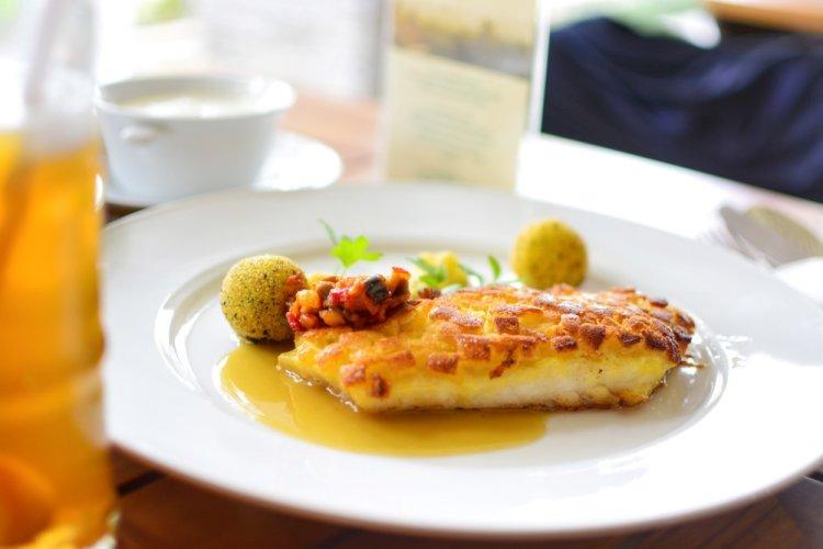 Pike Perch with Mayonnaise and Mustard in Air Fryer