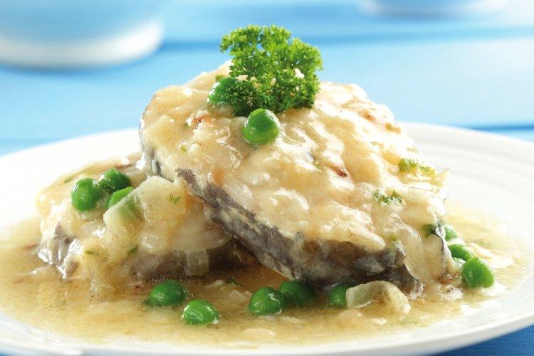 Fried Macrurus with Bacon and Green Peas