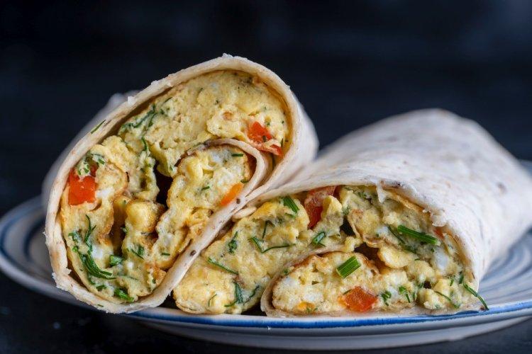 Omelet in a Lavash Roll in a Pan