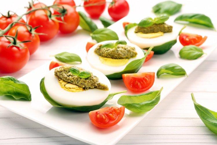 Con salsa pesto