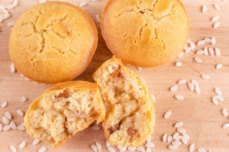 Healthy Ryazhenka Muffins with Rice Flour