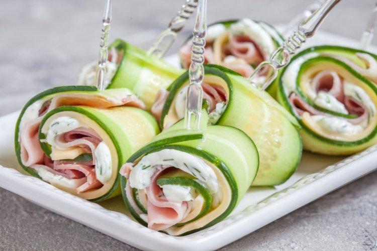 Cucumber Rolls with Ham and Cheese