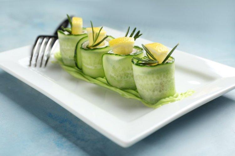 Cucumber Rolls with Avocado and Mint