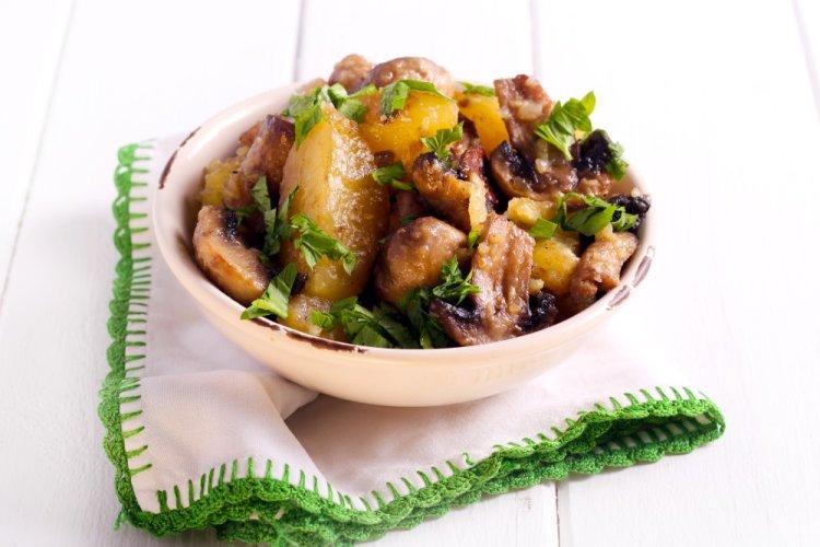 Vegetables with Mushrooms in an Afghan Kazan