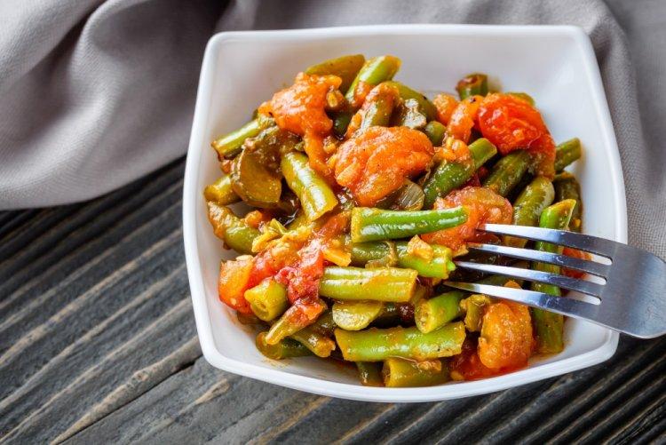 Vegetables with Green Beans in an Afghan Kazan