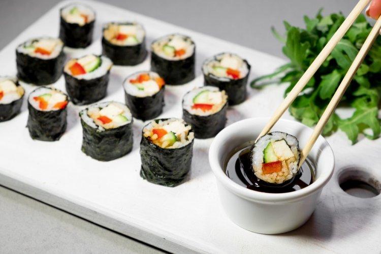 Vegetable Rolls with Pickled Daikon