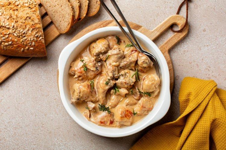 Rabbit in Sour Cream in an Afghan Kazan
