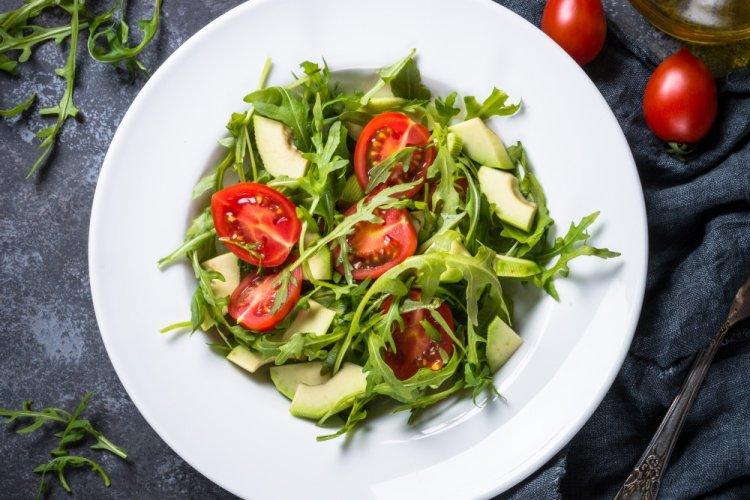 Healthy Cherry Tomato, Avocado, and Arugula Salad