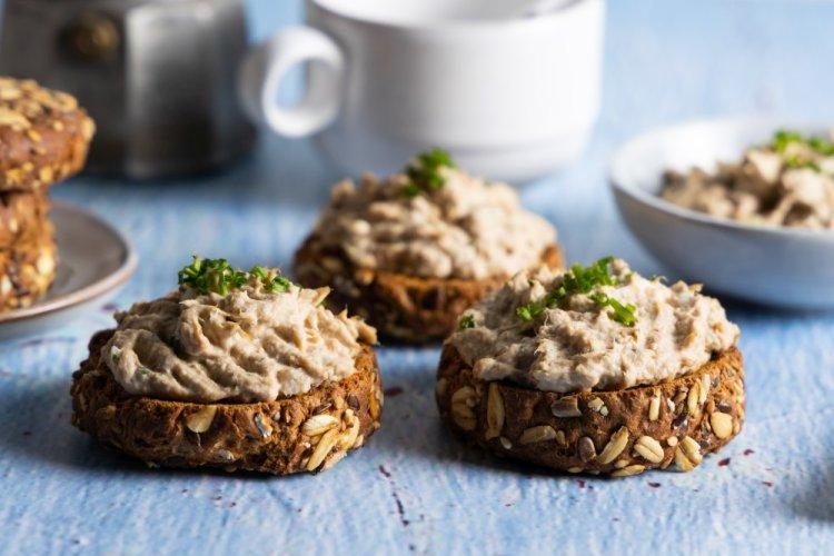 Tuna and Pickled Cucumber Spread for Sandwiches