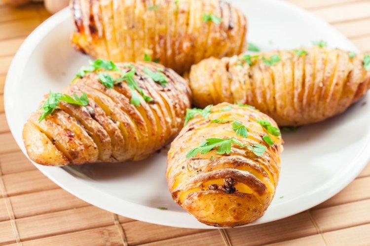 Accordion Potatoes with Garlic and Butter