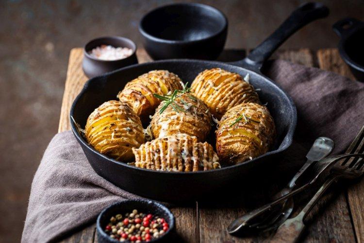 Accordion Potatoes with Feta and Olives