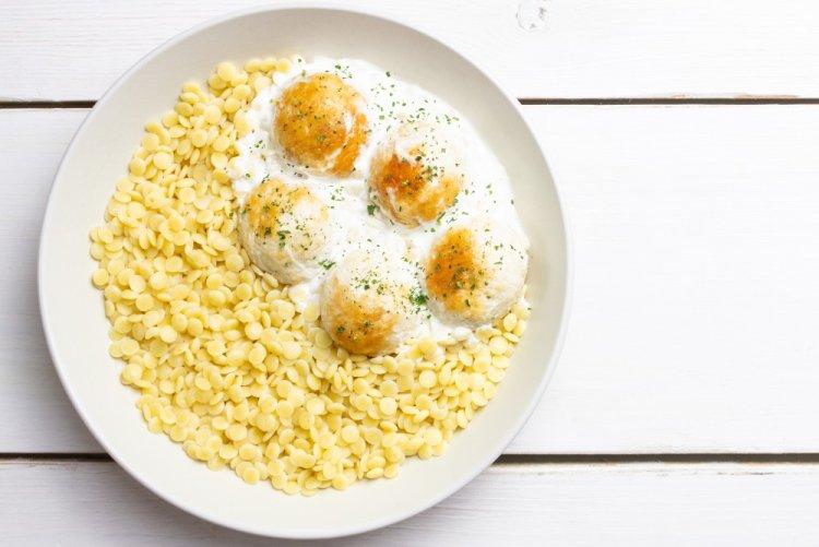 Ptitim with Chicken Meatballs in the Oven