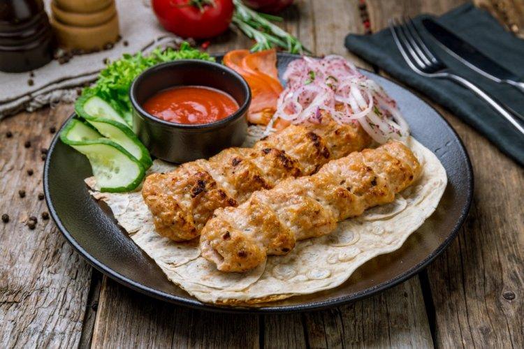 Chicken Lula Kebab with Bell Pepper in an Air Fryer