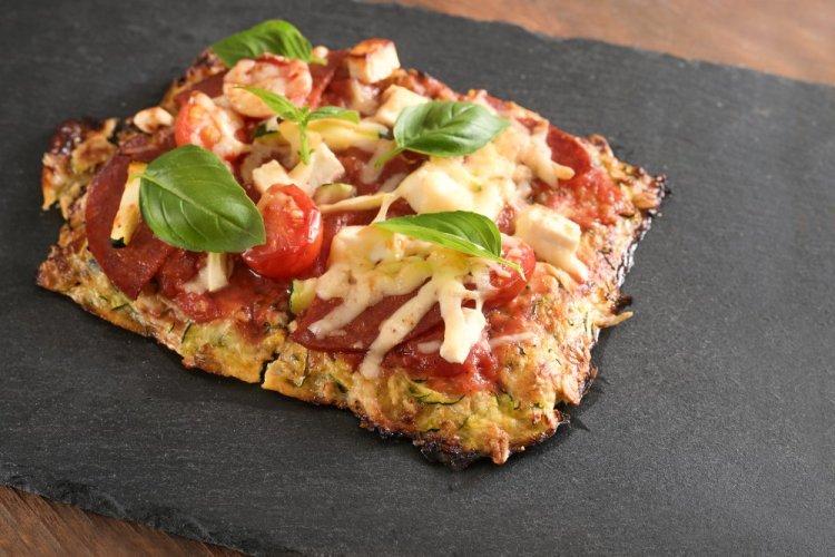 Zucchini Pizza with Onion