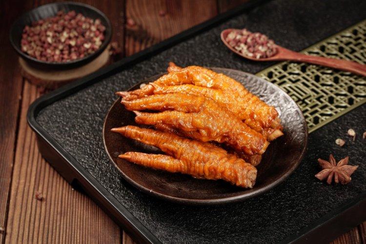 Chinese Chicken Feet with Balsamic and Spices