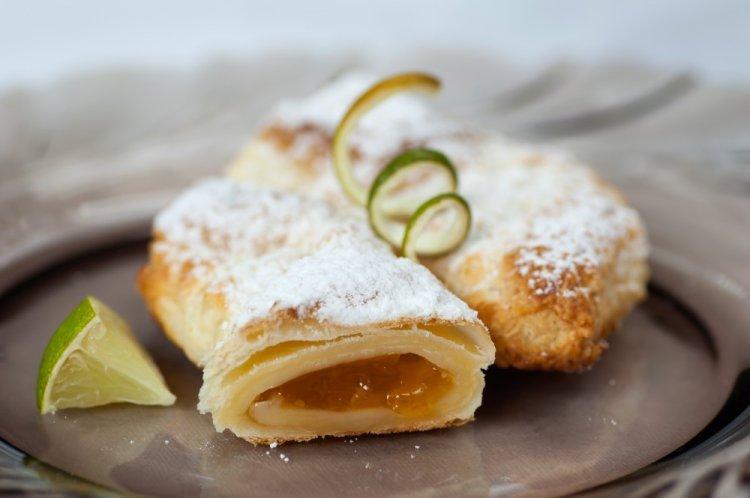 Quick Phyllo Dough Pie with Jam