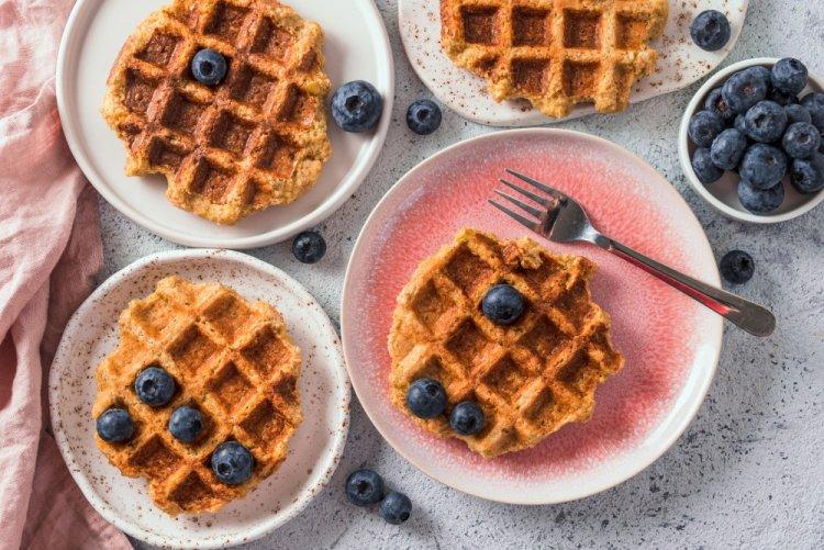 Protein Waffles with Milk