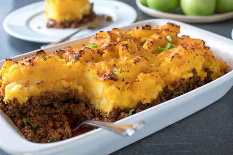 Air Fryer Pumpkin and Minced Meat Casserole