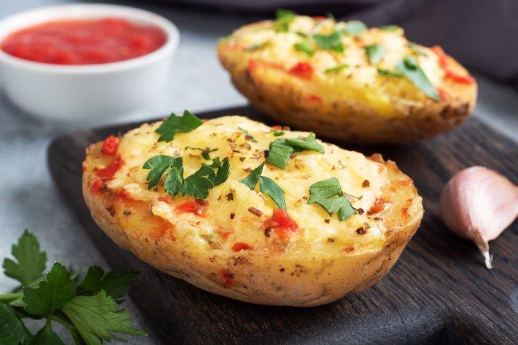 Air Fryer Baked Potato with Ground Meat