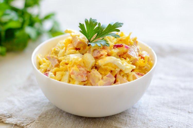 Instant Noodle Salad with Sausage
