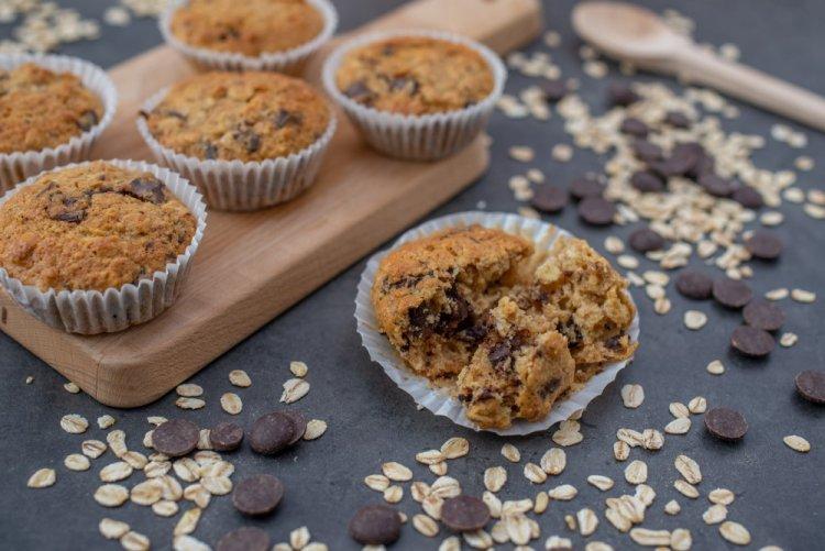Protein Muffins with Honey and Chocolate